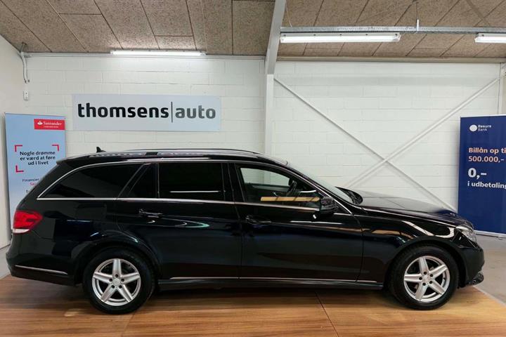 Sort Mercedes E200 fra 2014
