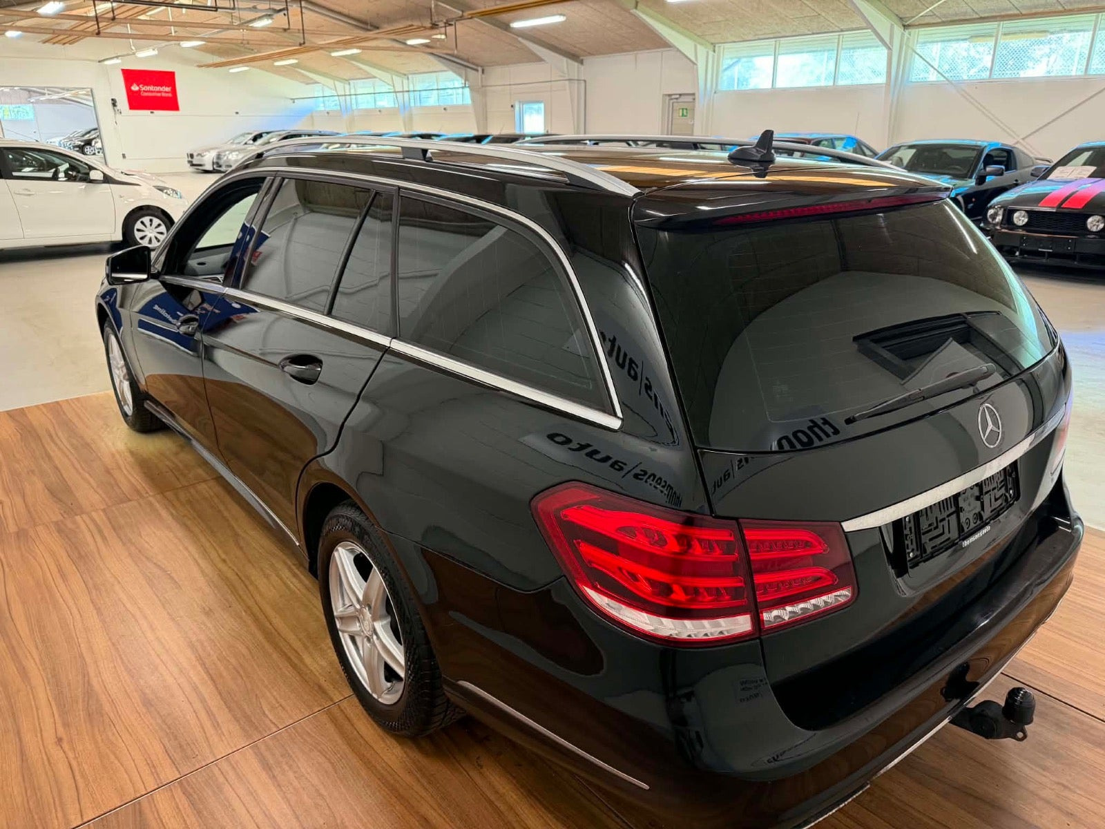 Sort Mercedes E200 fra 2014