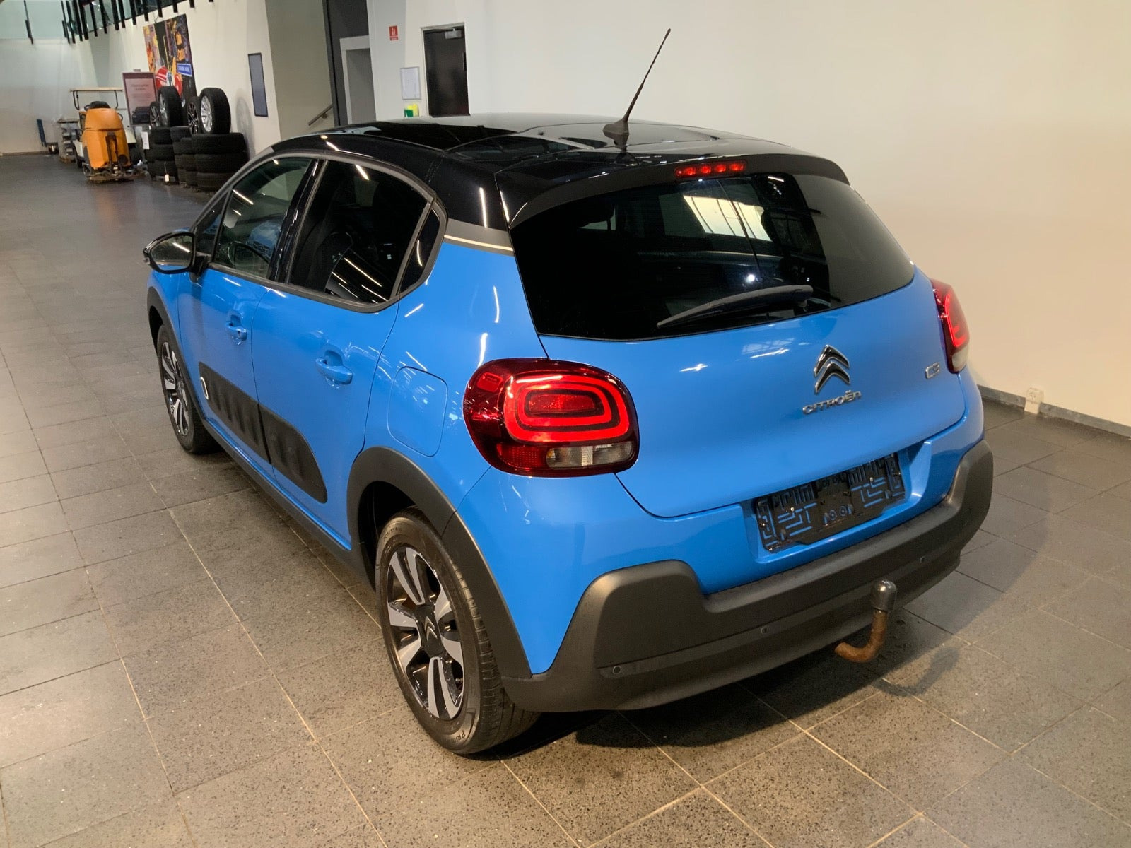 Blå Citroën C3 fra 2019
