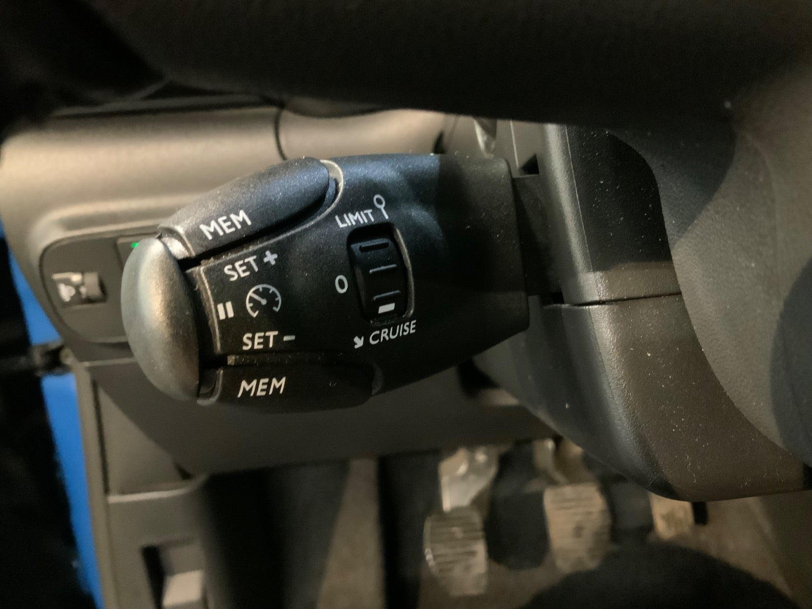 Blå Citroën C3 fra 2019