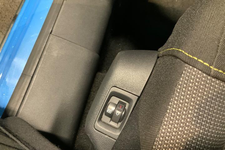 Blå Citroën C3 fra 2019