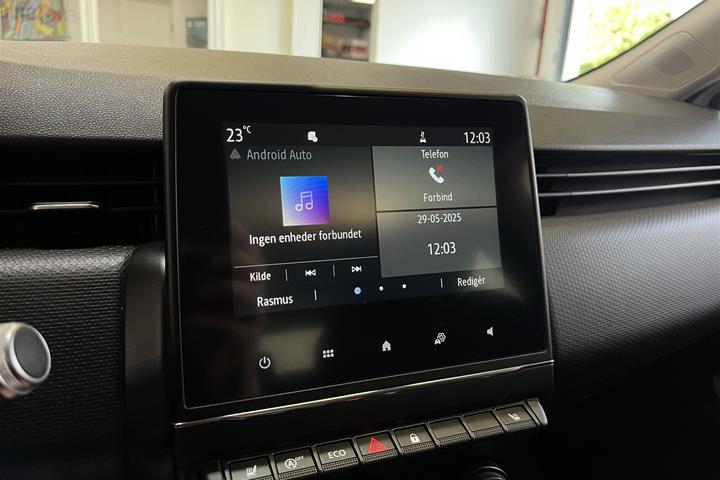 Hvid Renault Clio fra 2021