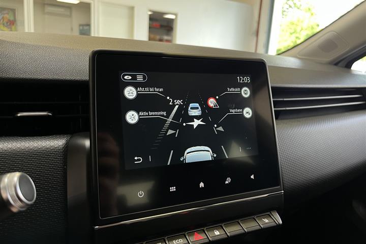 Hvid Renault Clio fra 2021