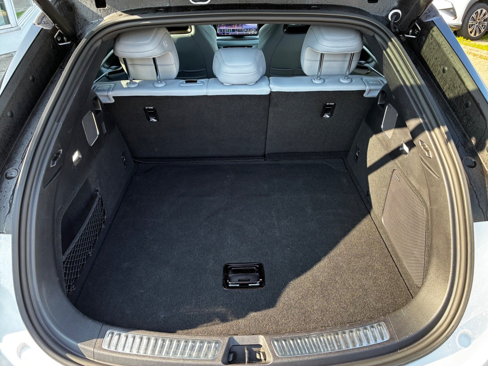 Hvid BYD Sealion 7 fra 2025