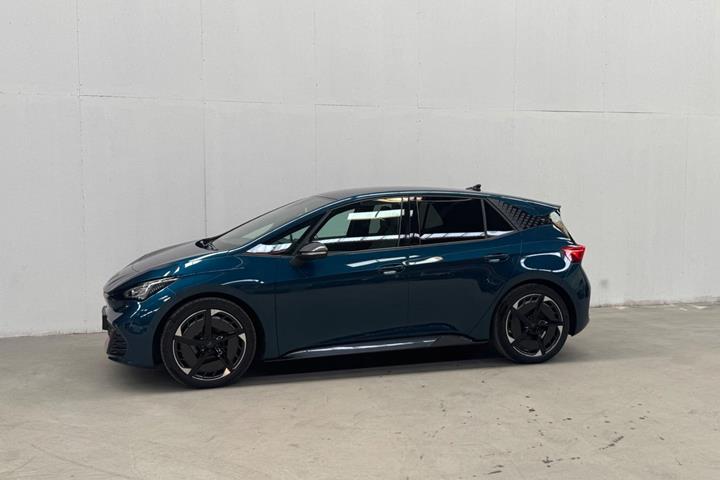 Blå Cupra Born fra 2023