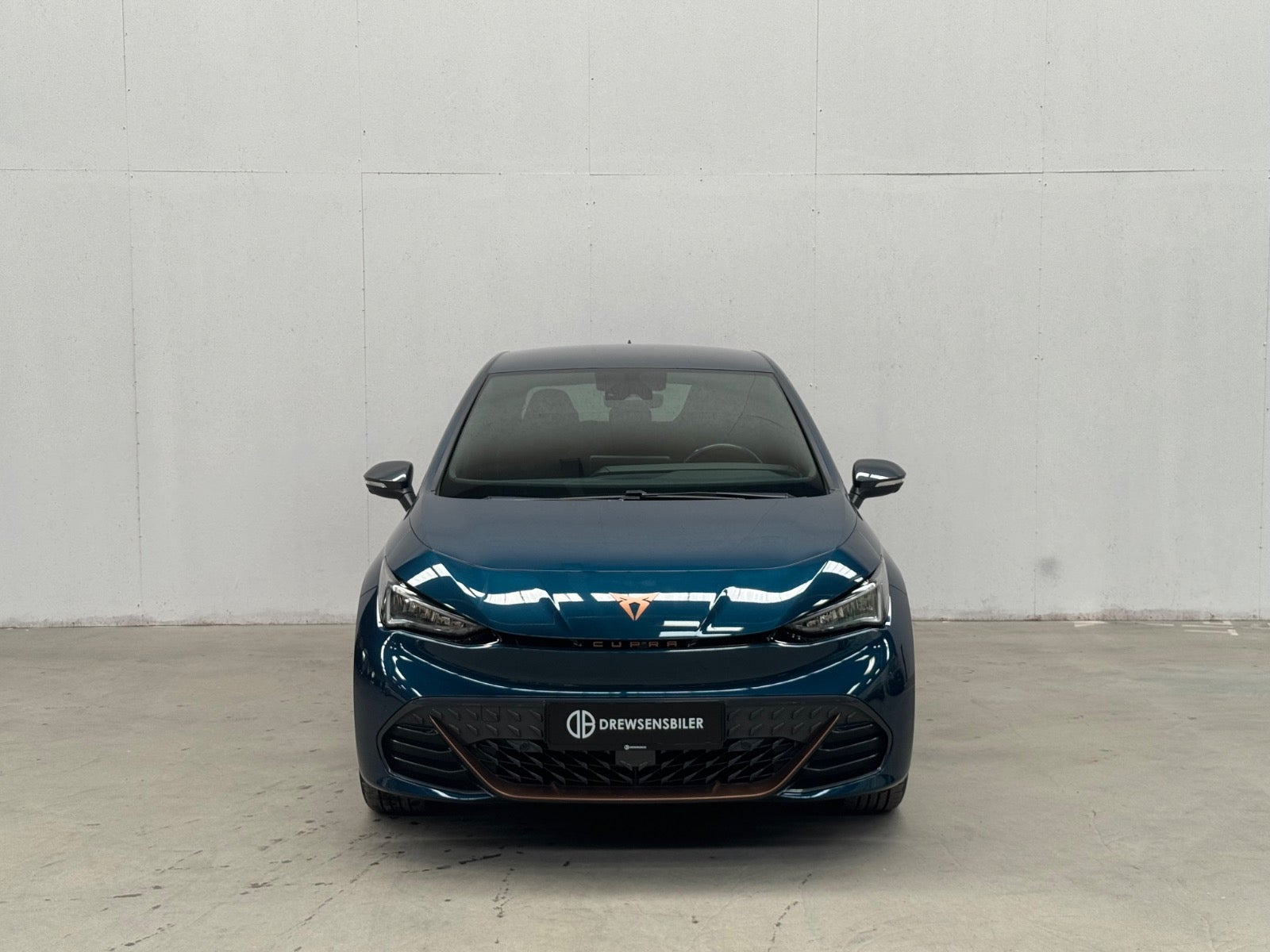 Blå Cupra Born fra 2023
