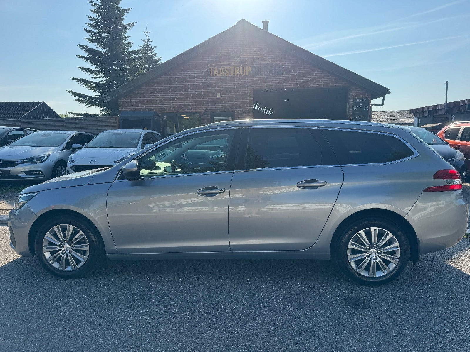 undefined Peugeot 308 fra 2019