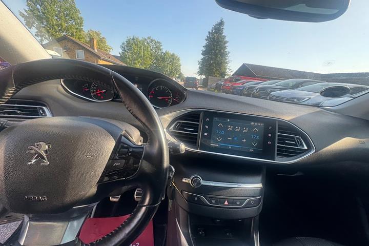 undefined Peugeot 308 fra 2019
