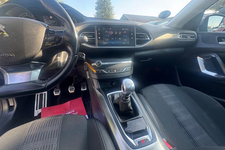 undefined Peugeot 308 fra 2019