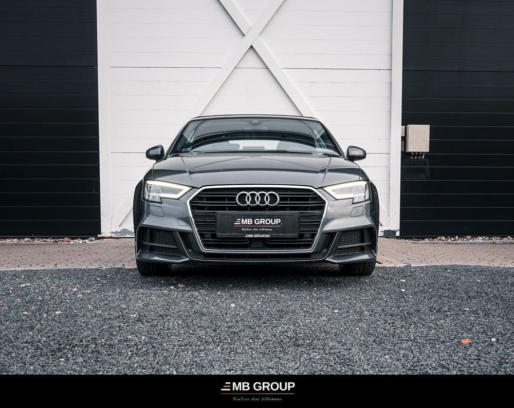 Grå Audi A3 fra 2017