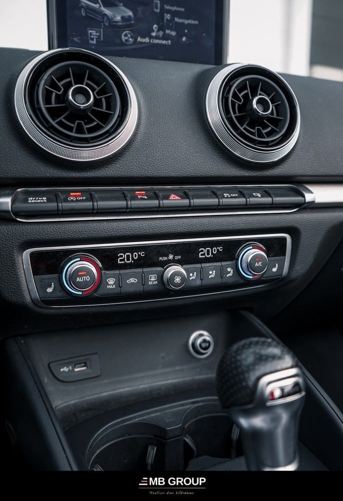 Grå Audi A3 fra 2017