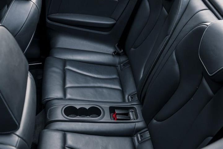 Grå Audi A3 fra 2017