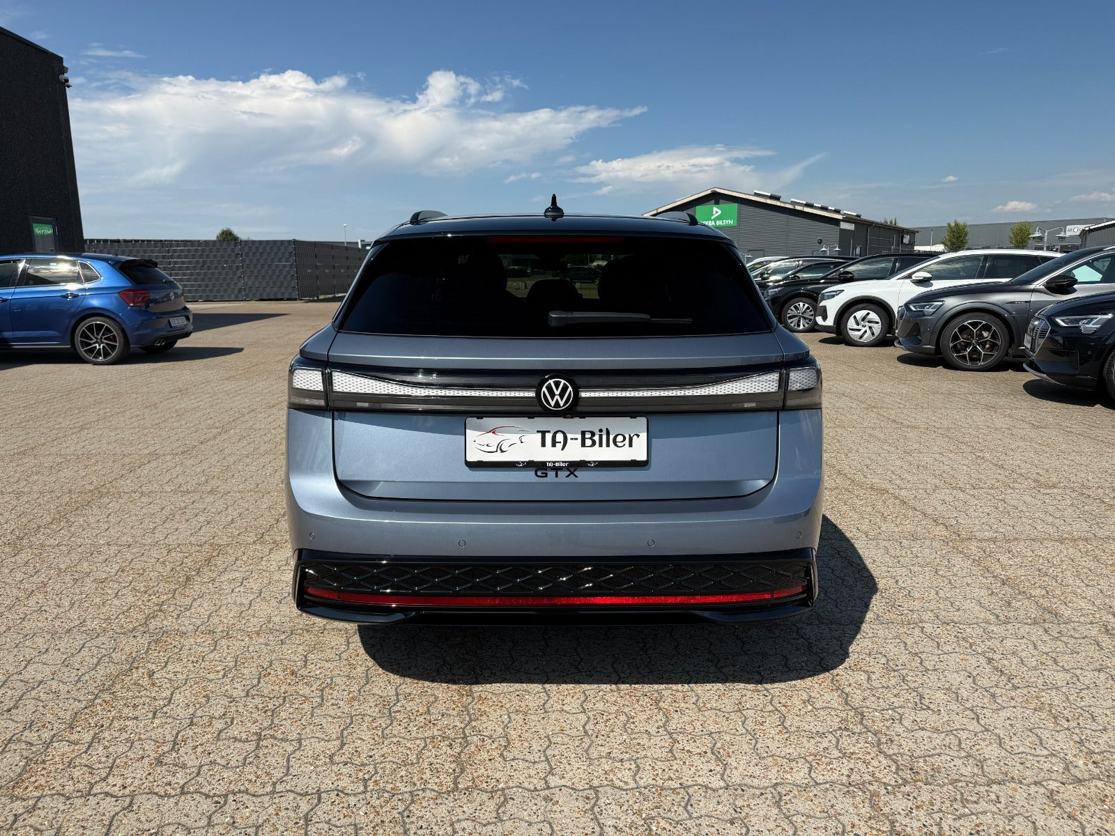 Blå VW ID.7 fra 2025