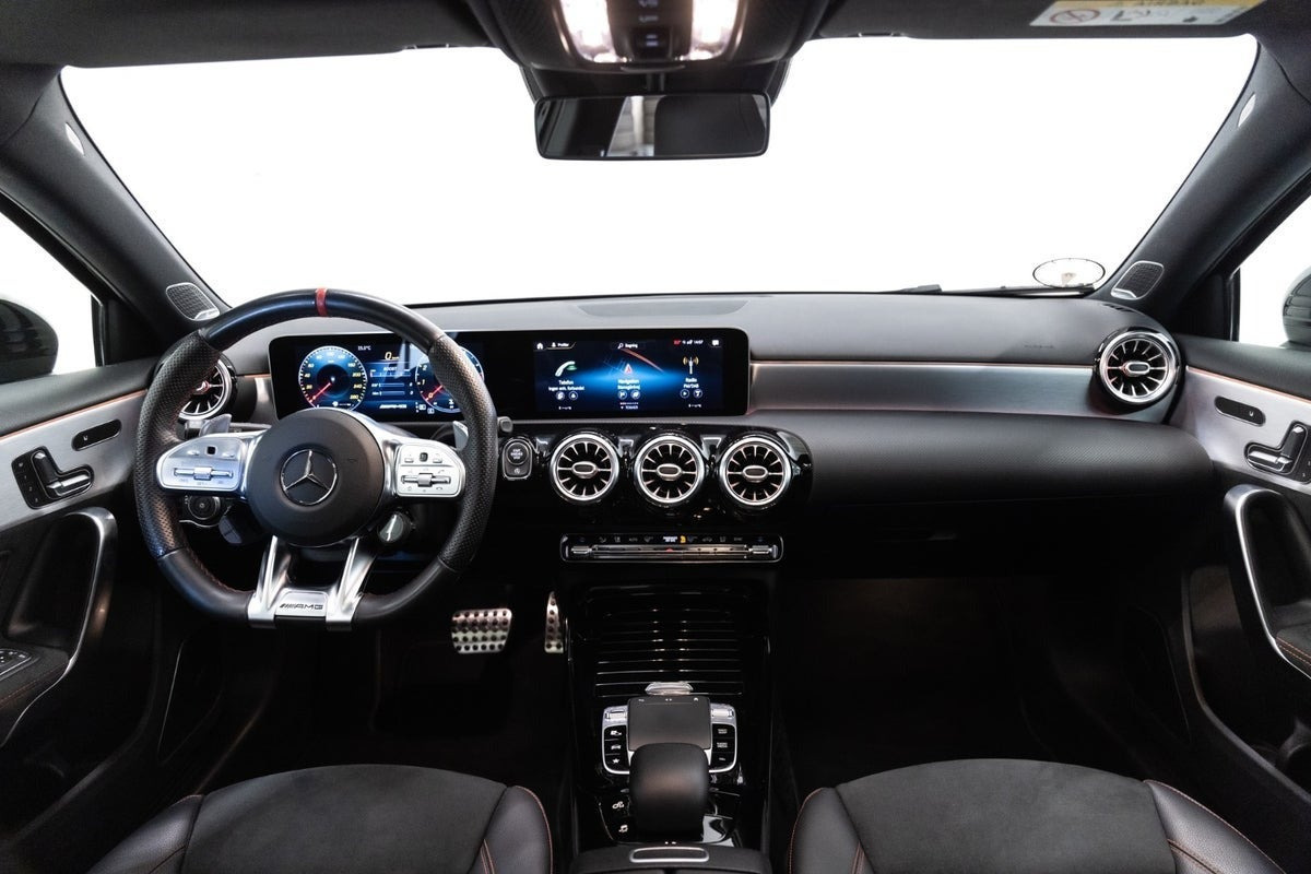 Sort Mercedes A35 fra 2020