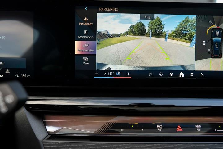 Sort BMW i5 fra 2025