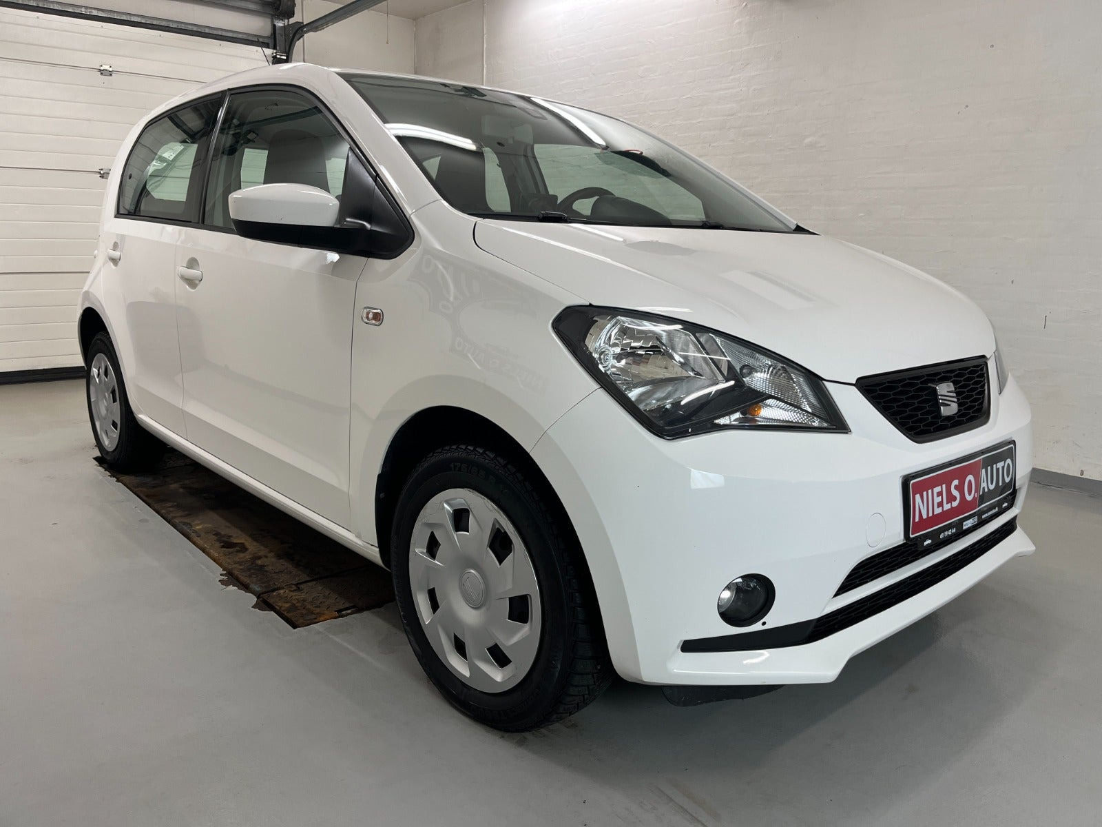 Hvid Seat Mii fra 2013
