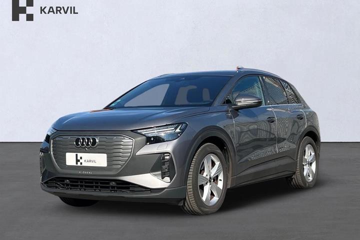 Grå Audi Q4 e-tron fra 2022 set udefra