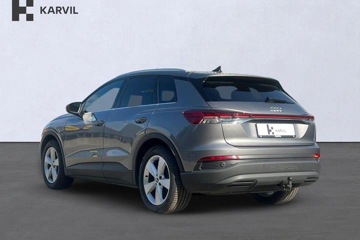 Grå Audi Q4 e-tron fra 2022