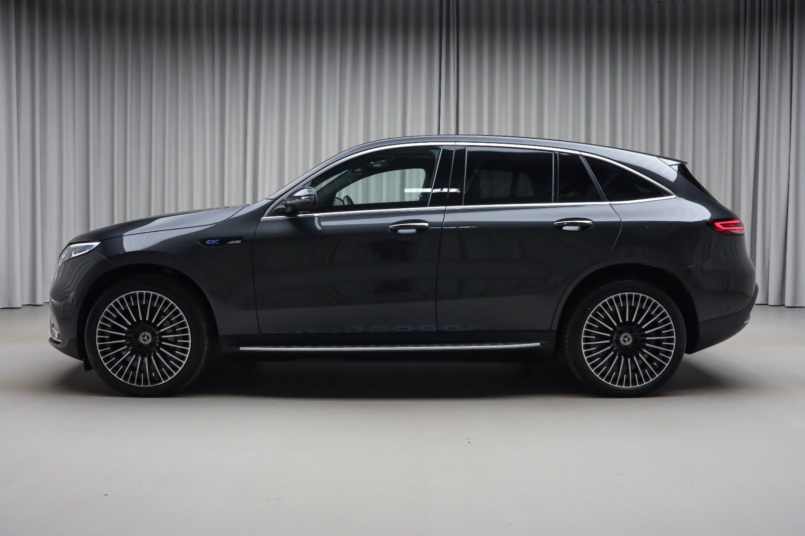 Mercedes EQC400