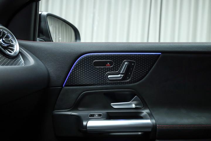 Sort Mercedes EQA250+ fra 2026
