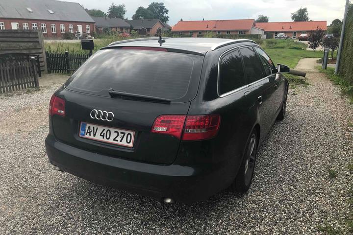 Sort Audi A6 fra 2006
