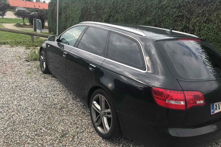 Sort Audi A6 fra 2006