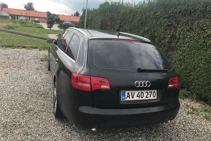 Sort Audi A6 fra 2006