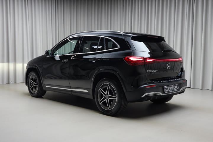 Sort Mercedes EQA250+ fra 2025