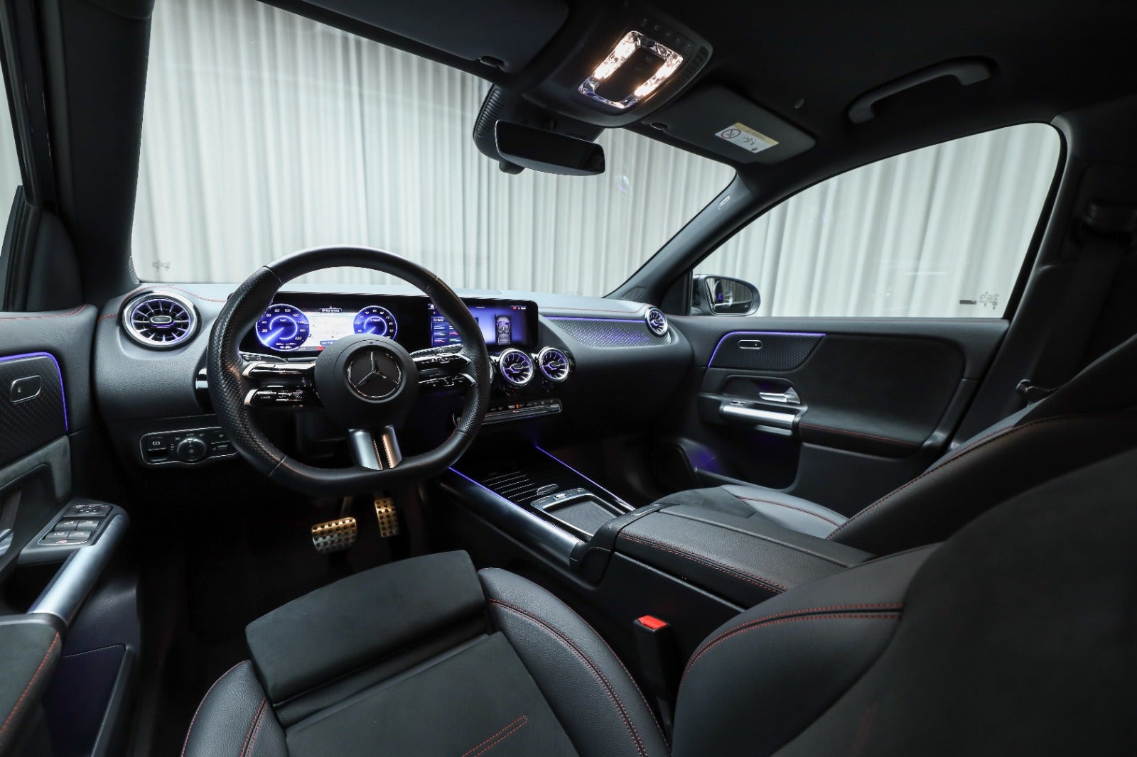 Sort Mercedes EQA250+ fra 2025