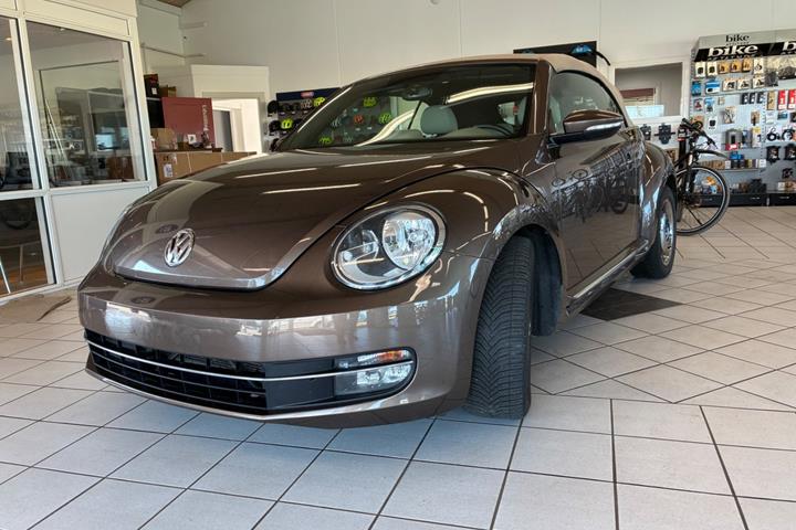 Brun VW The Beetle fra 2014