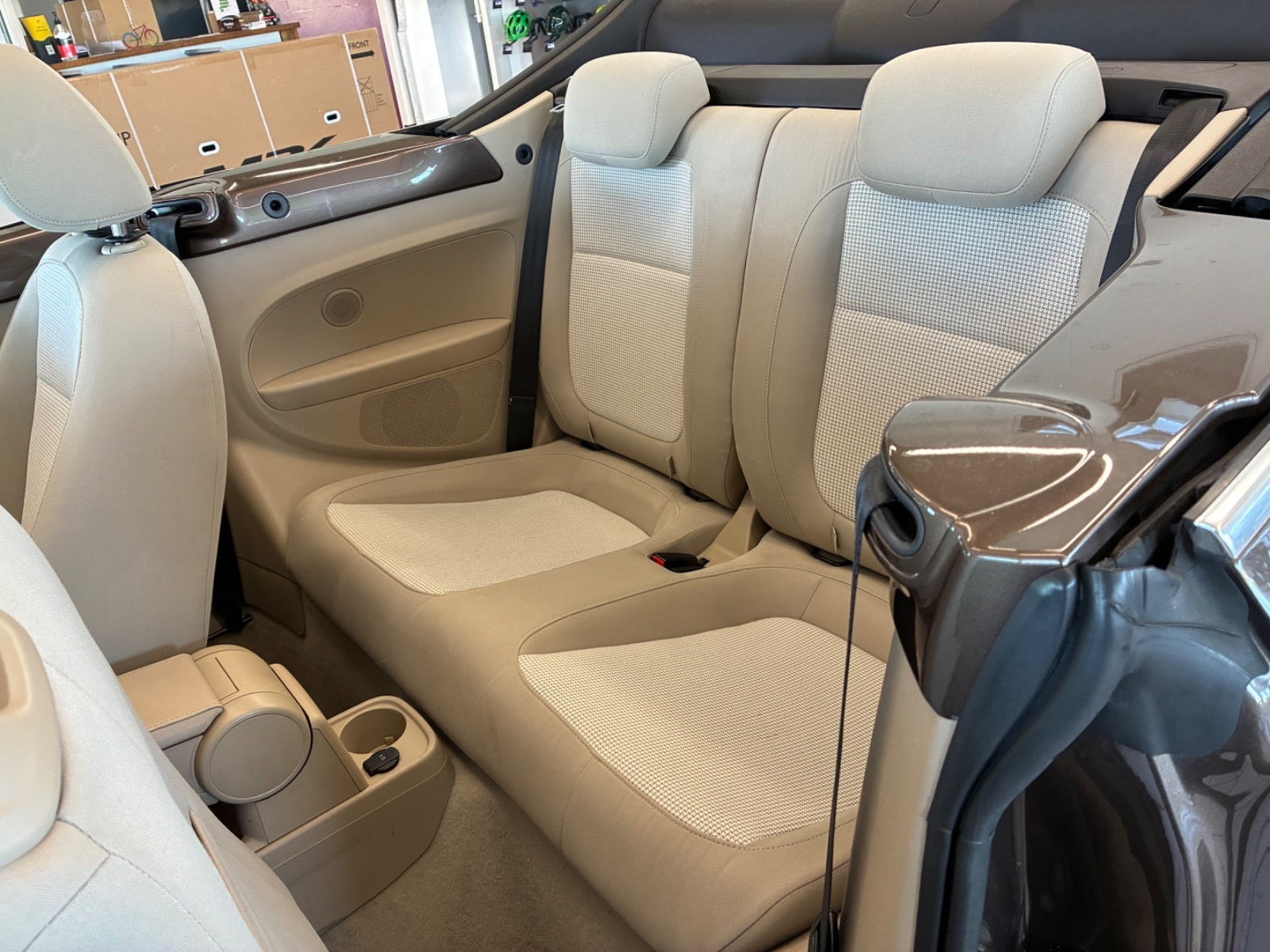 Brun VW The Beetle fra 2014