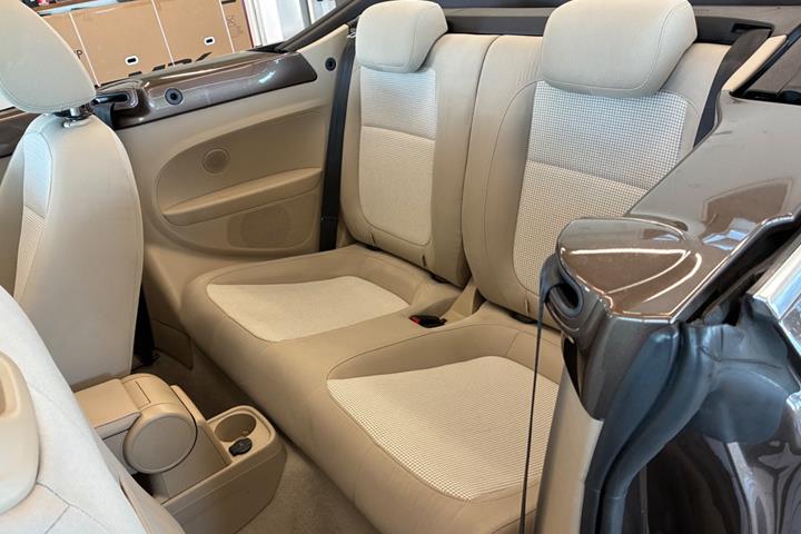 Brun VW The Beetle fra 2014