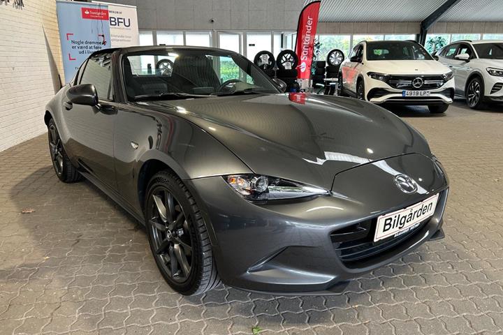 Sort Mazda MX-5 fra 2017