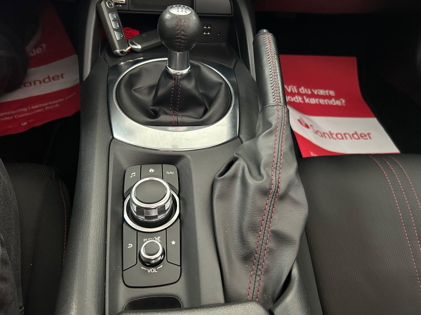 Sort Mazda MX-5 fra 2017