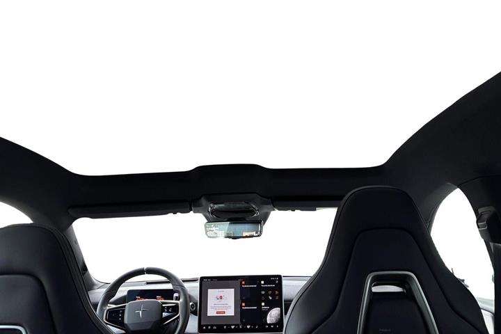 Hvid Polestar 4 fra 2025