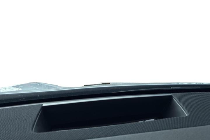 Hvid Polestar 4 fra 2025