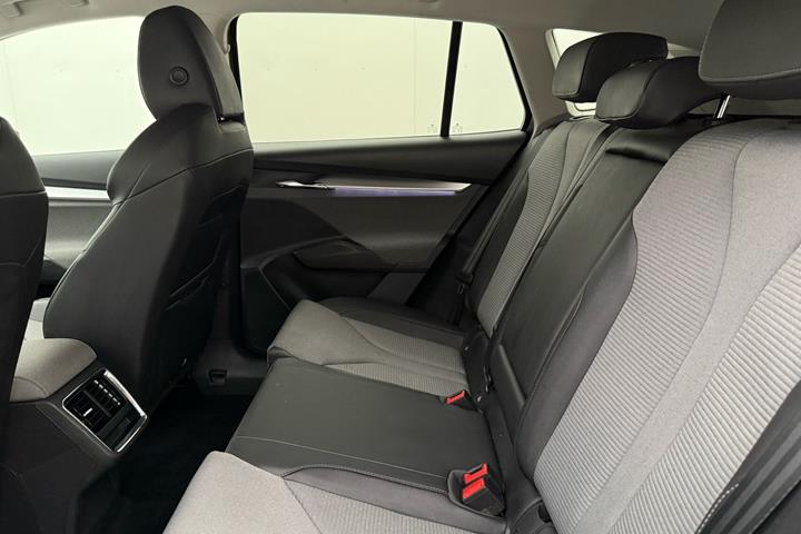 Sort Skoda Enyaq fra 2021