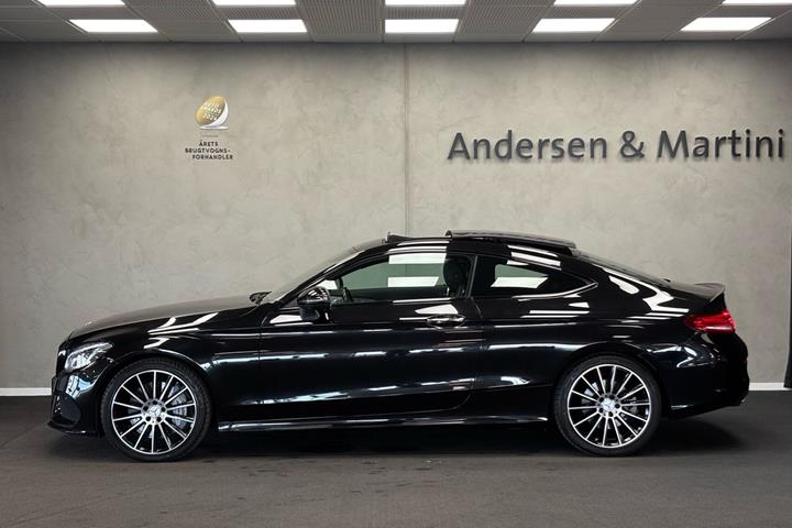 Sort Mercedes C43 AMG fra 2018