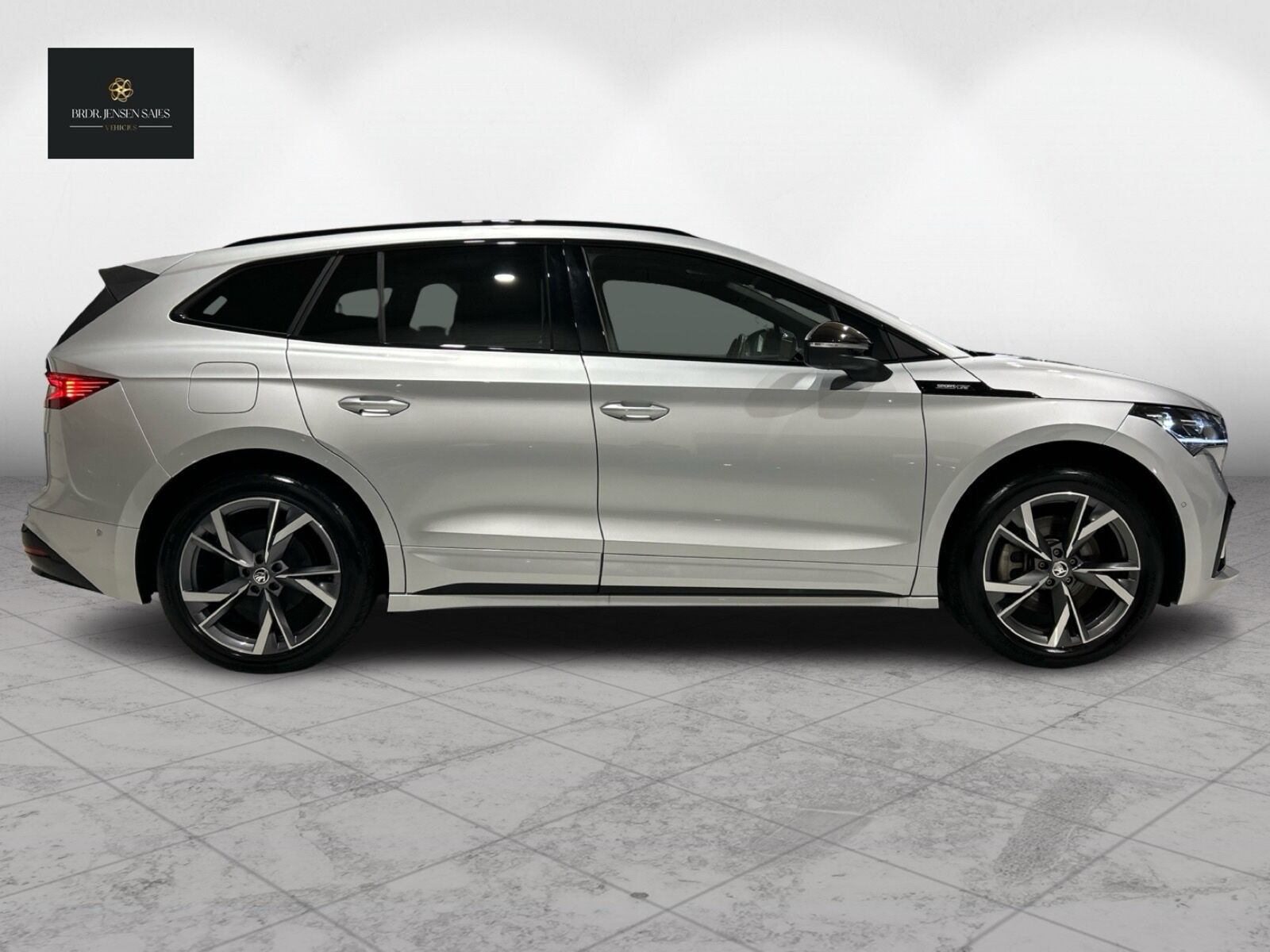 Sølv Skoda Enyaq fra 2024