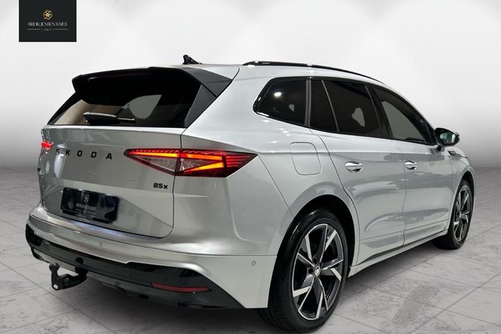 Sølv Skoda Enyaq fra 2024