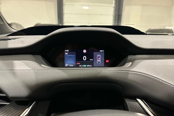 Sølv Skoda Enyaq fra 2024