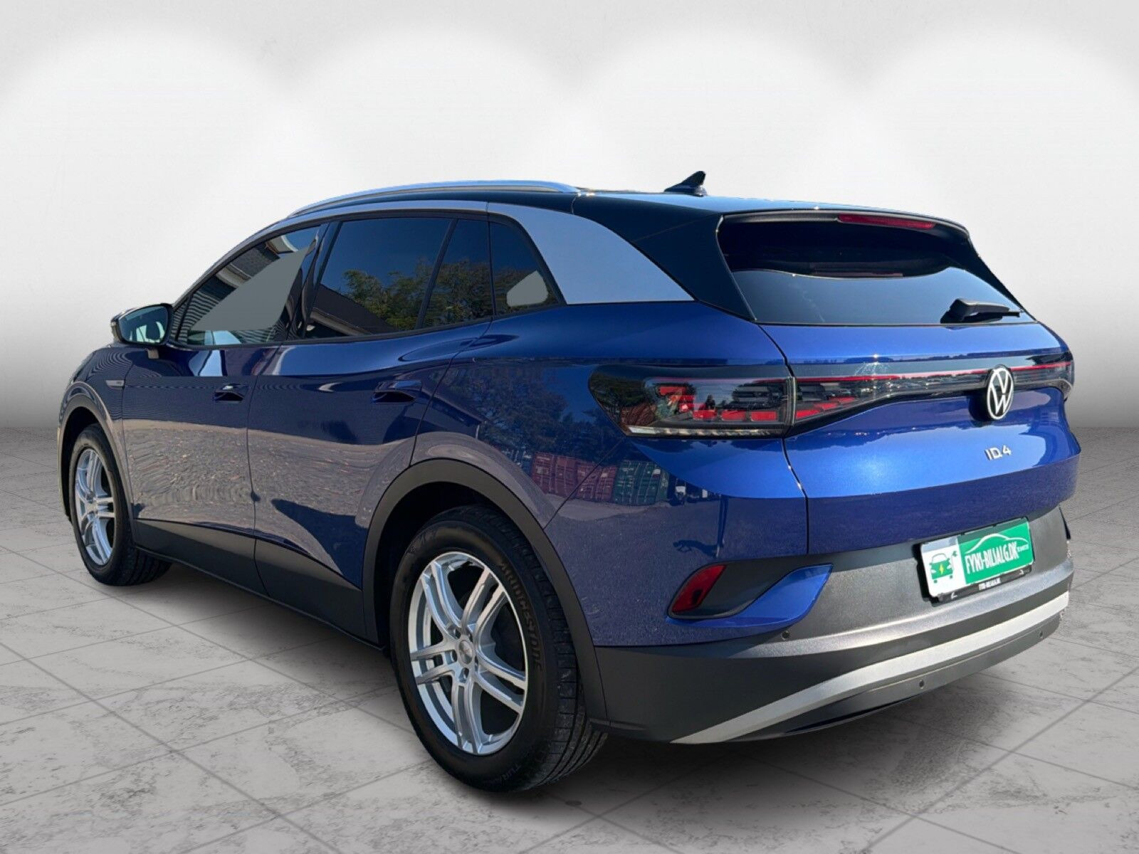 Blå VW ID.4 fra 2023