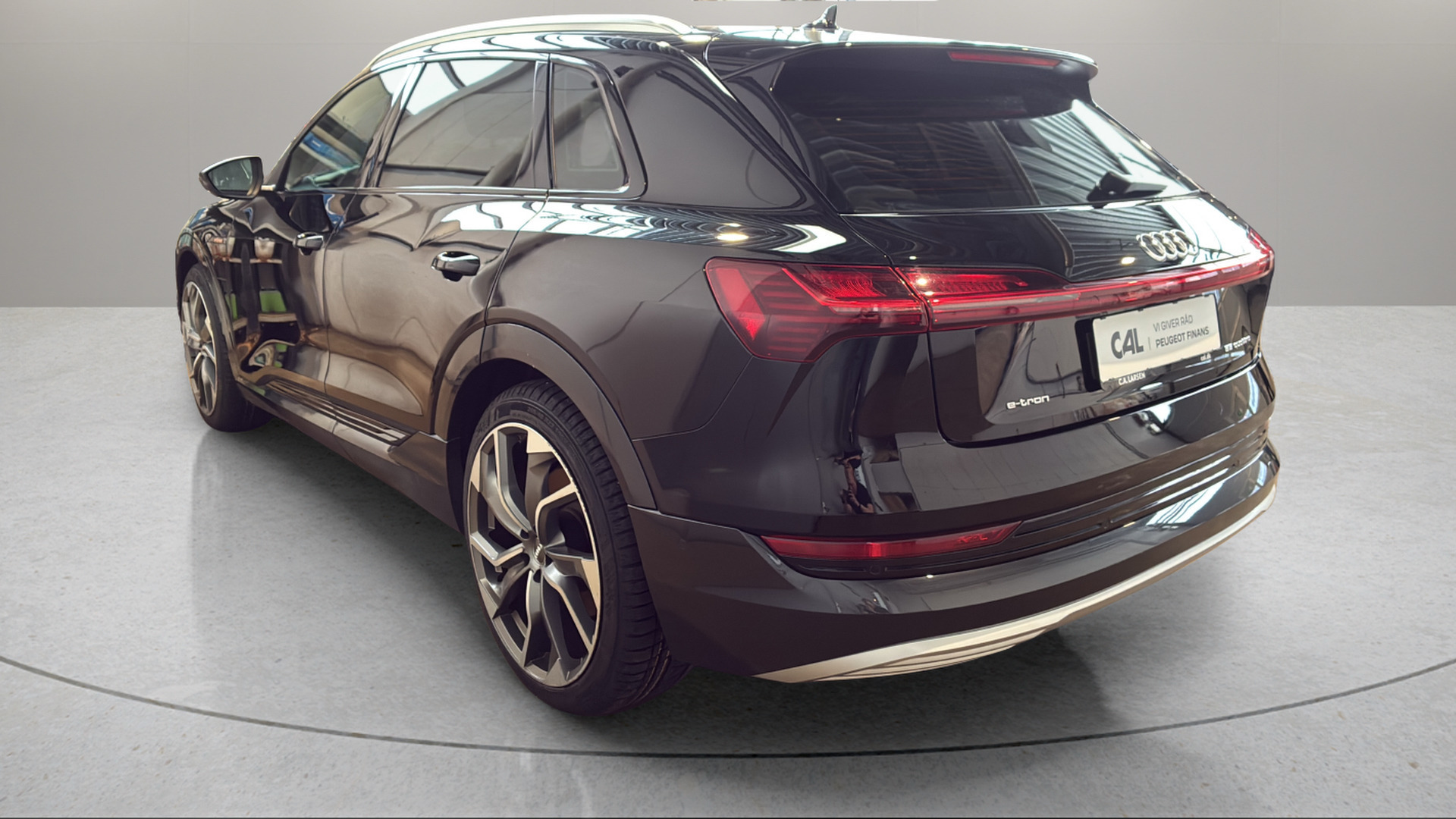 undefined Audi e-tron fra 2020