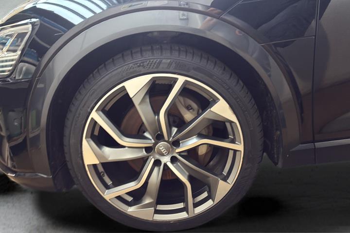 undefined Audi e-tron fra 2020