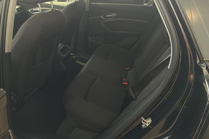 undefined Audi e-tron fra 2020