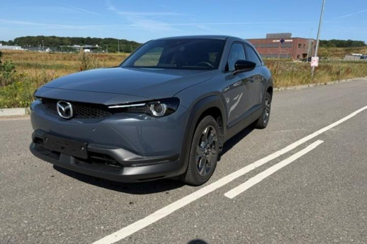 Grå Mazda MX-30 fra 2020