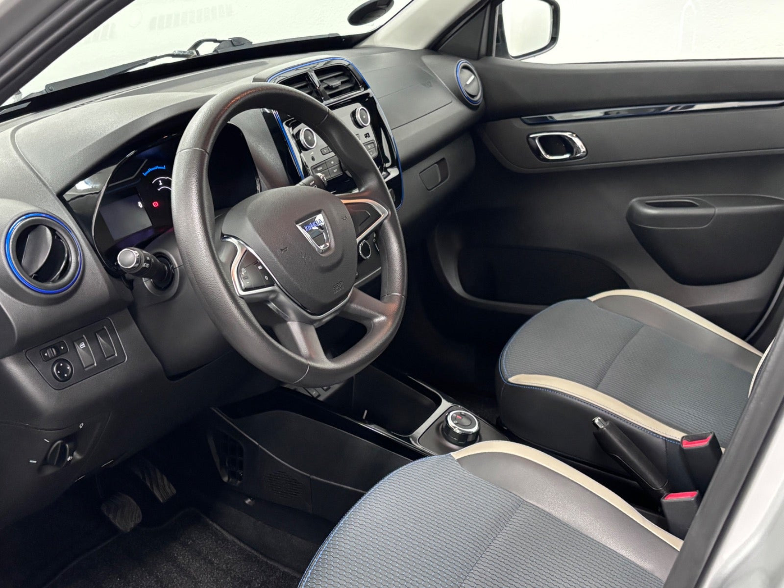 Sølv Dacia Spring fra 2021