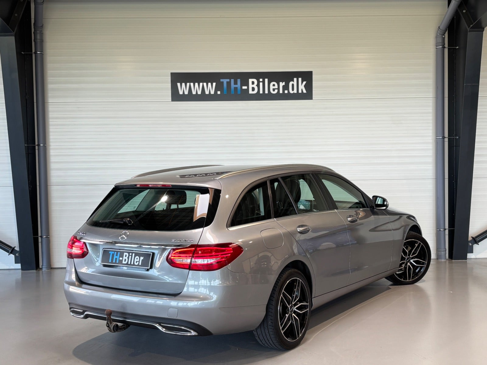 undefined Mercedes C200 fra 2015