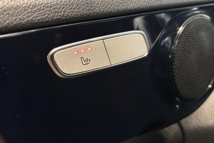 undefined Mercedes C200 fra 2015