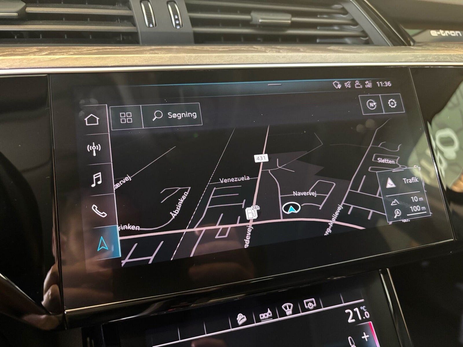 Hvid Audi e-tron fra 2019